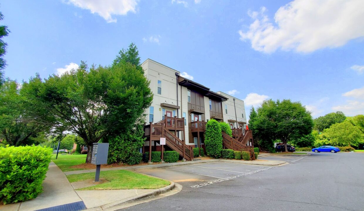 827-Seigle-Point-Dr-Charlotte-NC-28204-42