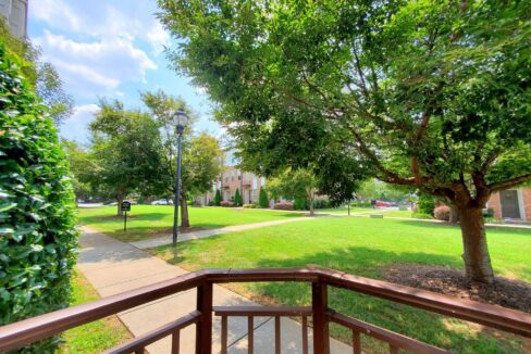 827-Seigle-Point-Dr-Charlotte-NC-28204-8