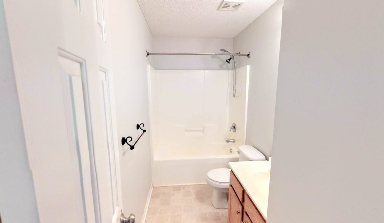 8926-Comstock-Ct-Locust-NC-28097-13