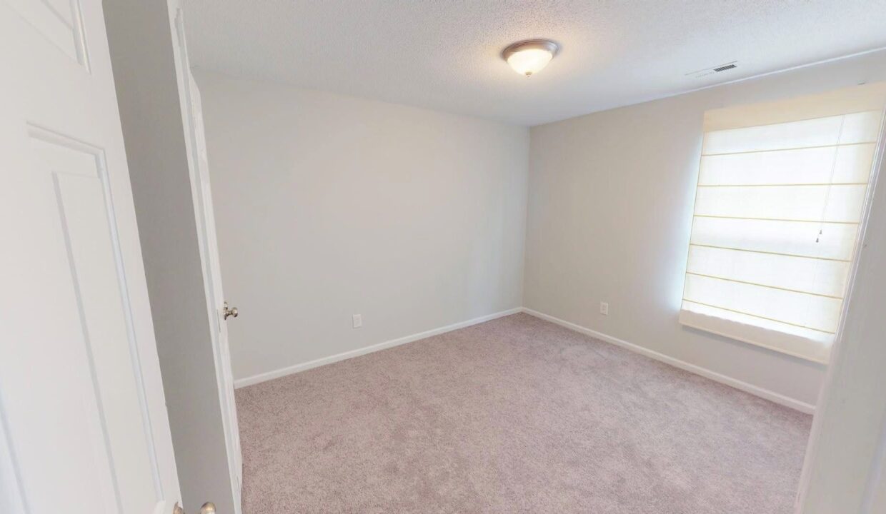 8926-Comstock-Ct-Locust-NC-28097-16