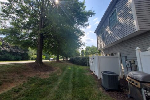 8955-Gerren-Ct-Charlotte-NC-28217-10