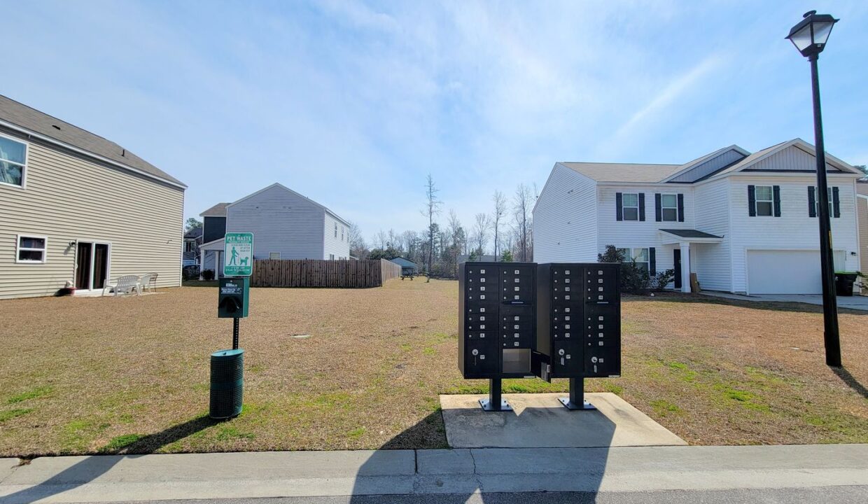 9319-Vineyard-Grove-Ln-NE-Leland-NC-28451-11
