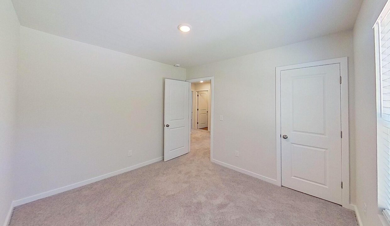 161-Davis-Dr-Spartanburg-SC-29303-30