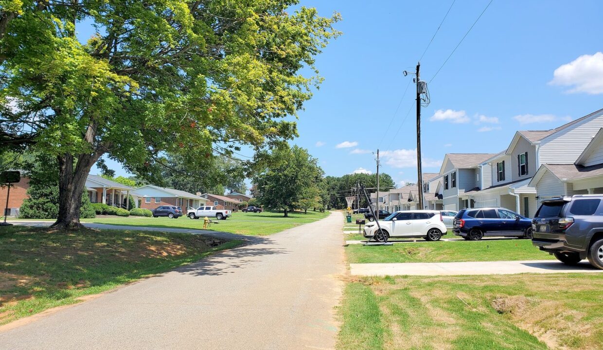 161-Davis-Dr-Spartanburg-SC-29303-4