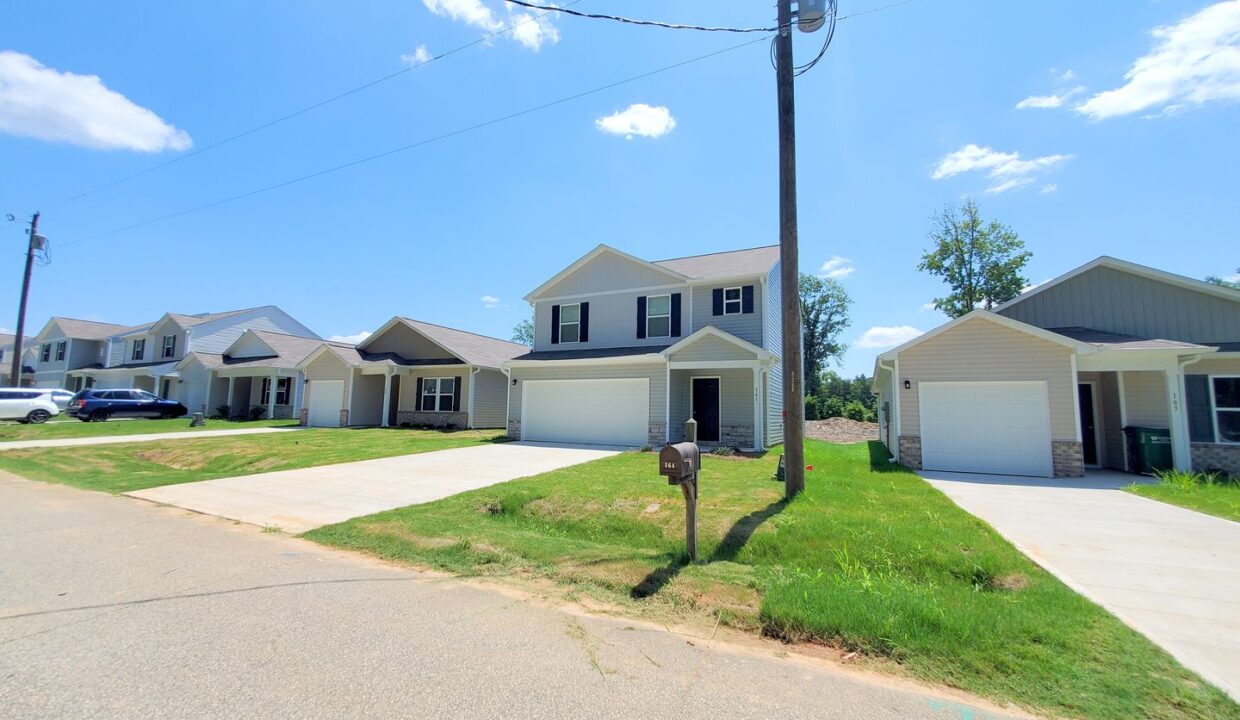 161-Davis-Dr-Spartanburg-SC-29303-8