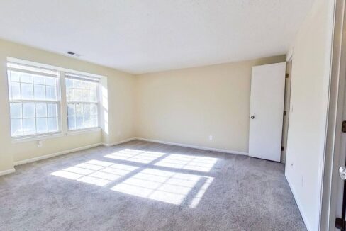 1641-Arlyn-Circle-E-Charlotte-NC-28213-7