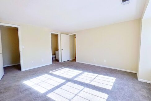 1641-Arlyn-Circle-E-Charlotte-NC-28213-8