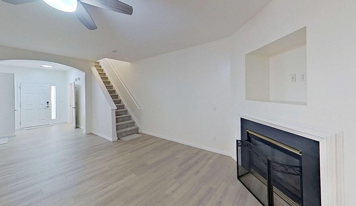 21-War-Admiral-Way-Greenville-SC-29617-45