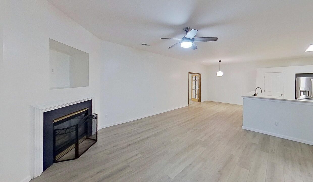 21-War-Admiral-Way-Greenville-SC-29617-46