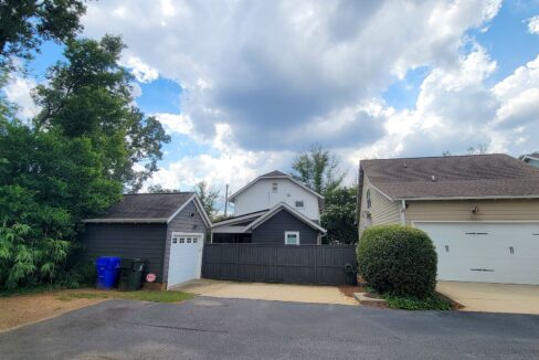 210-Pinckney-St-Greenville-SC-29601-12