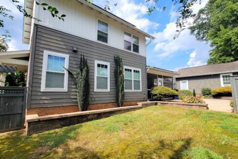 210-Pinckney-St-Greenville-SC-29601-16