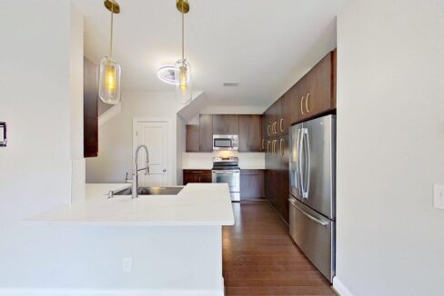 210-Pinckney-St-Greenville-SC-29601-17