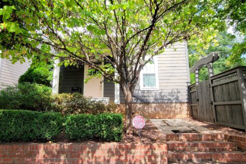 210-Pinckney-St-Greenville-SC-29601-29