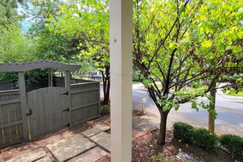 210-Pinckney-St-Greenville-SC-29601-36