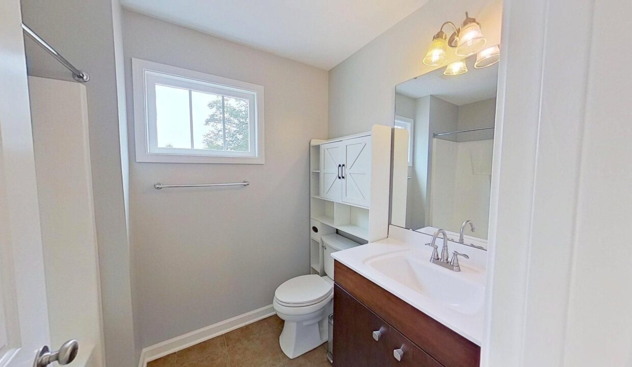 210-Pinckney-St-Greenville-SC-29601-42