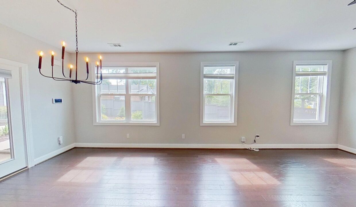 210-Pinckney-St-Greenville-SC-29601-5