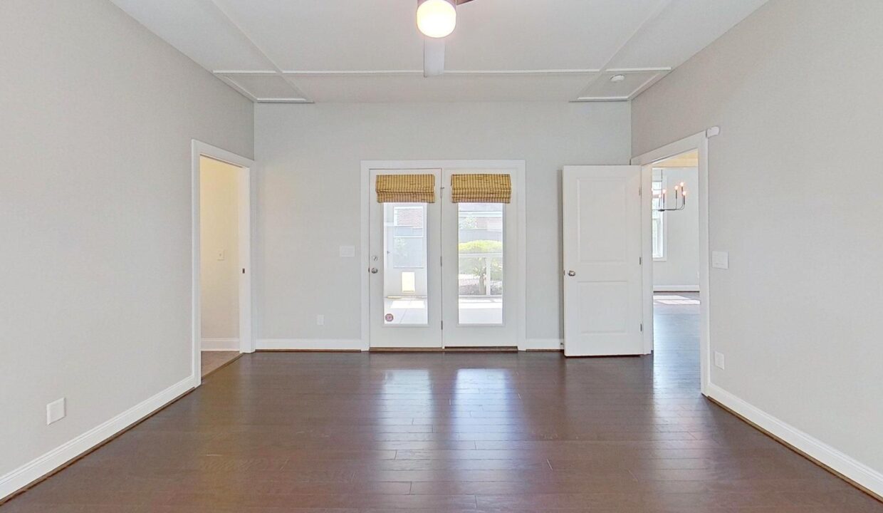 210-Pinckney-St-Greenville-SC-29601-9