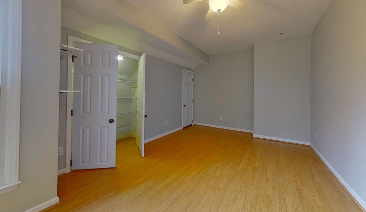 2305-Brandt-Village-Greensboro-NC-27455-17