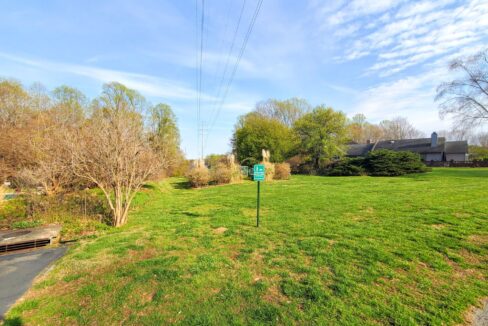 2305-Brandt-Village-Greensboro-NC-27455-31