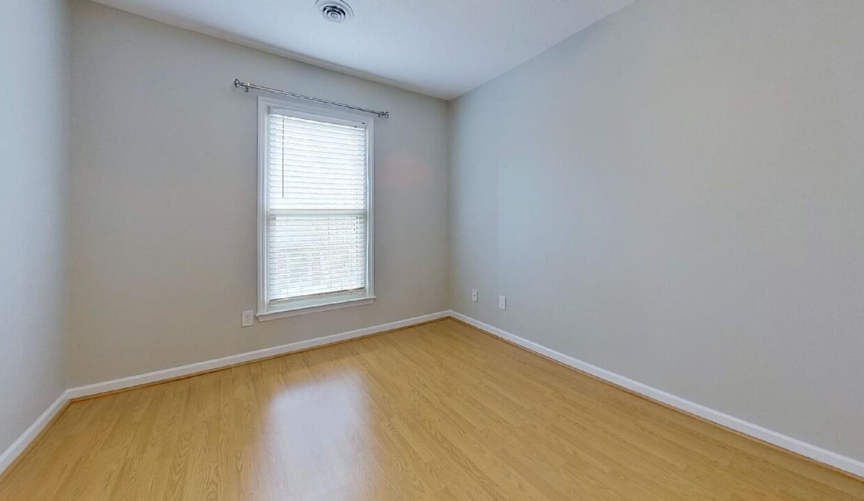 2305-Brandt-Village-Greensboro-NC-27455-33