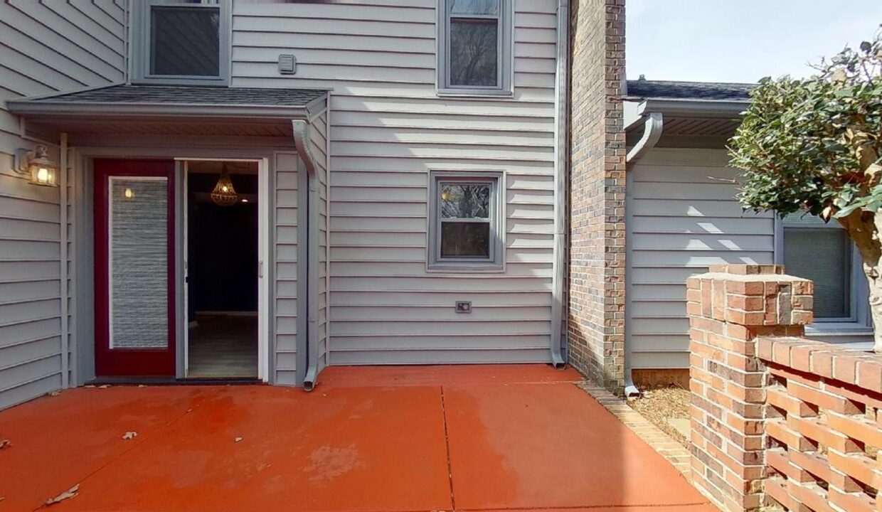 2305-Brandt-Village-Greensboro-NC-27455-35