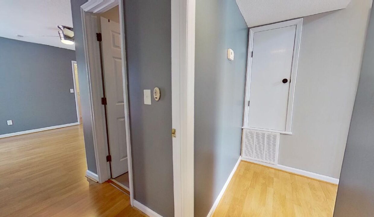 2305-Brandt-Village-Greensboro-NC-27455-36