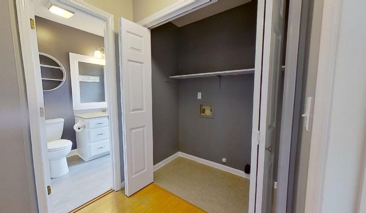 2305-Brandt-Village-Greensboro-NC-27455-41