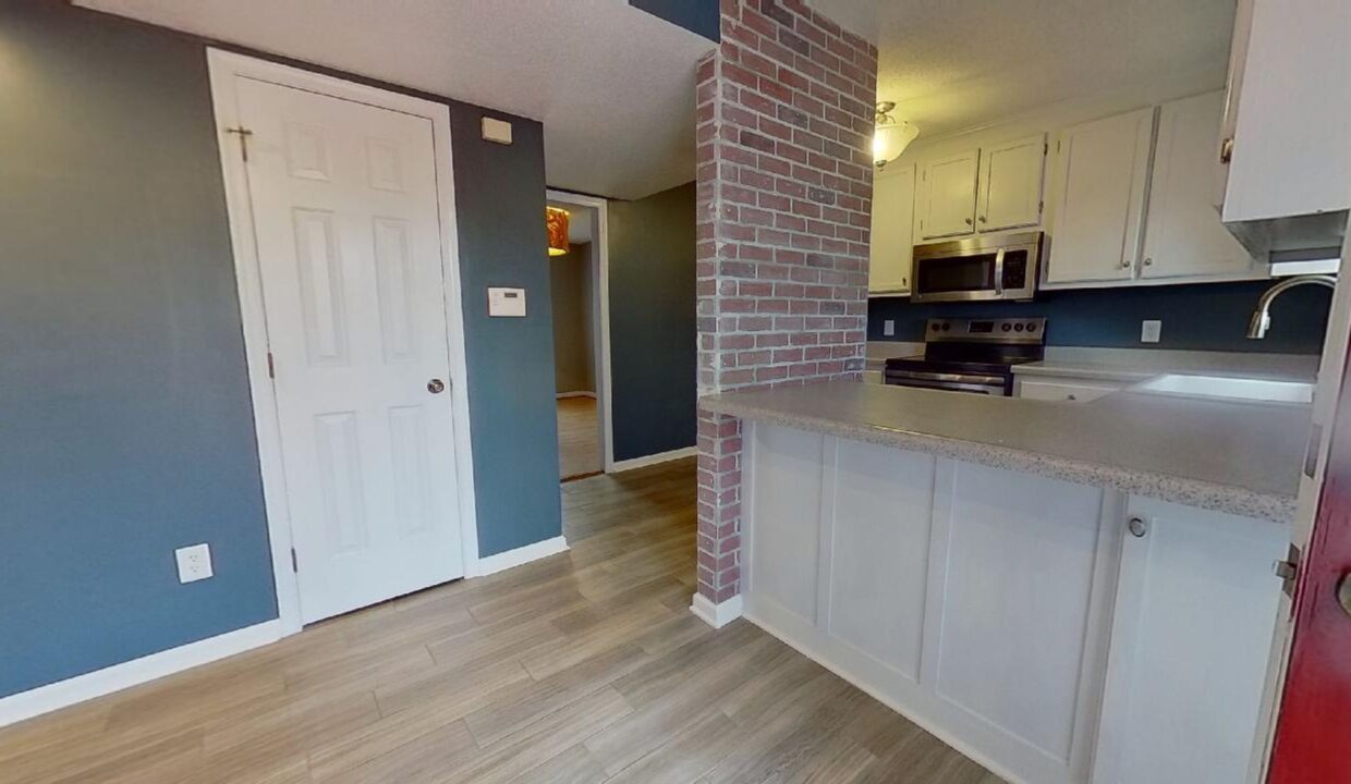 2305-Brandt-Village-Greensboro-NC-27455-46