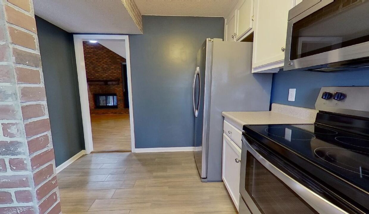 2305-Brandt-Village-Greensboro-NC-27455-8