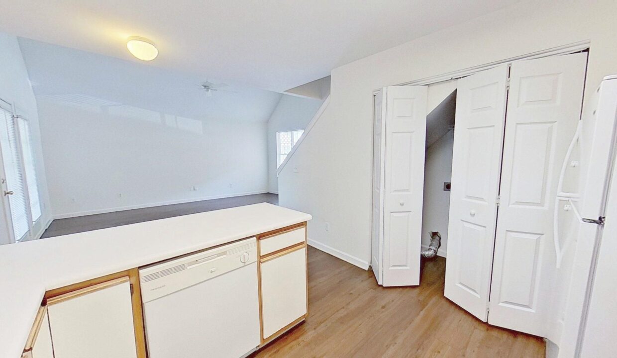 307-Saint-Rosea-Rd-Wilmington-NC-28405-3