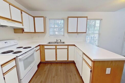 307-Saint-Rosea-Rd-Wilmington-NC-28405-4