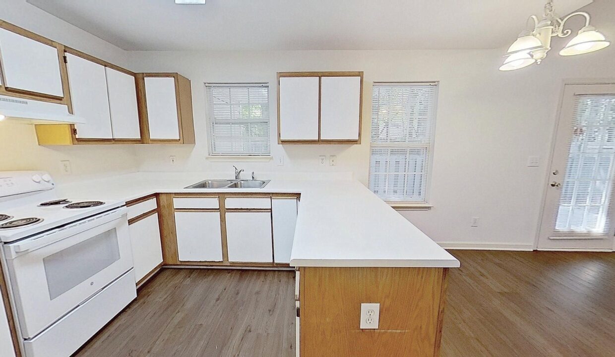 319-Saint-Rosea-Dr-Wilmington-NC-28405-10