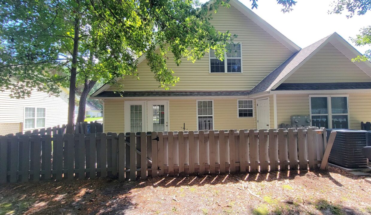 319-Saint-Rosea-Dr-Wilmington-NC-28405-9