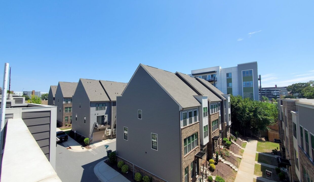 3645-S-Tryon-St-Charlotte-NC-28217-10