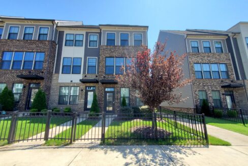 3645-S-Tryon-St-Charlotte-NC-28217-12
