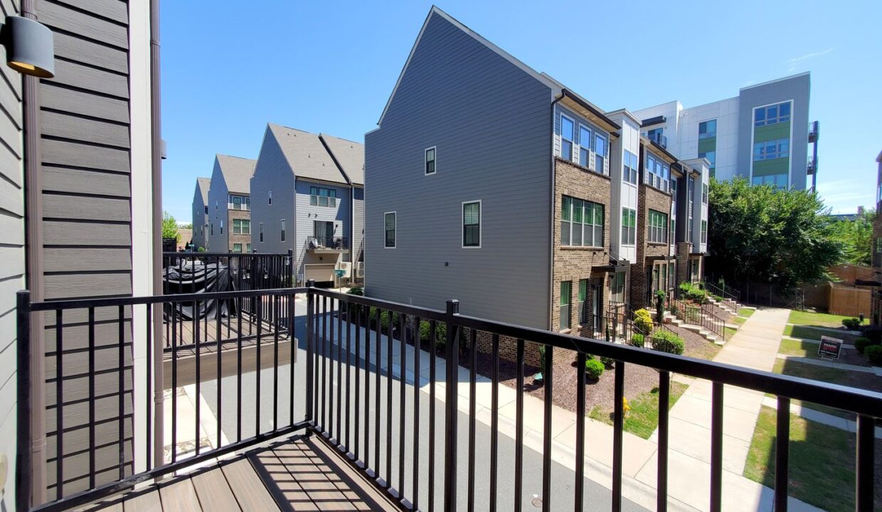 3645-S-Tryon-St-Charlotte-NC-28217-17