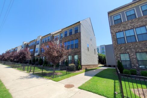 3645-S-Tryon-St-Charlotte-NC-28217-28