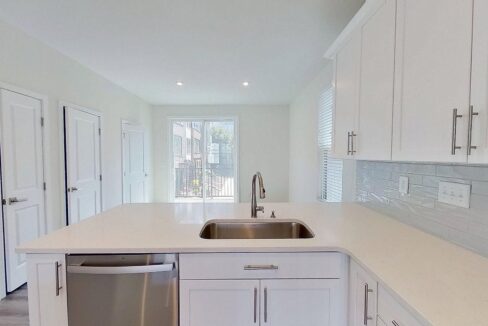 3645-S-Tryon-St-Charlotte-NC-28217-29