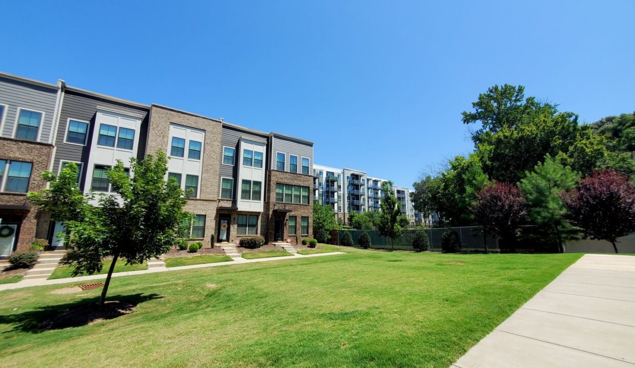 3645-S-Tryon-St-Charlotte-NC-28217-41