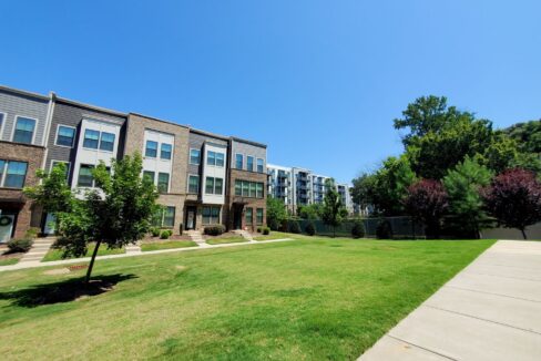 3645-S-Tryon-St-Charlotte-NC-28217-41