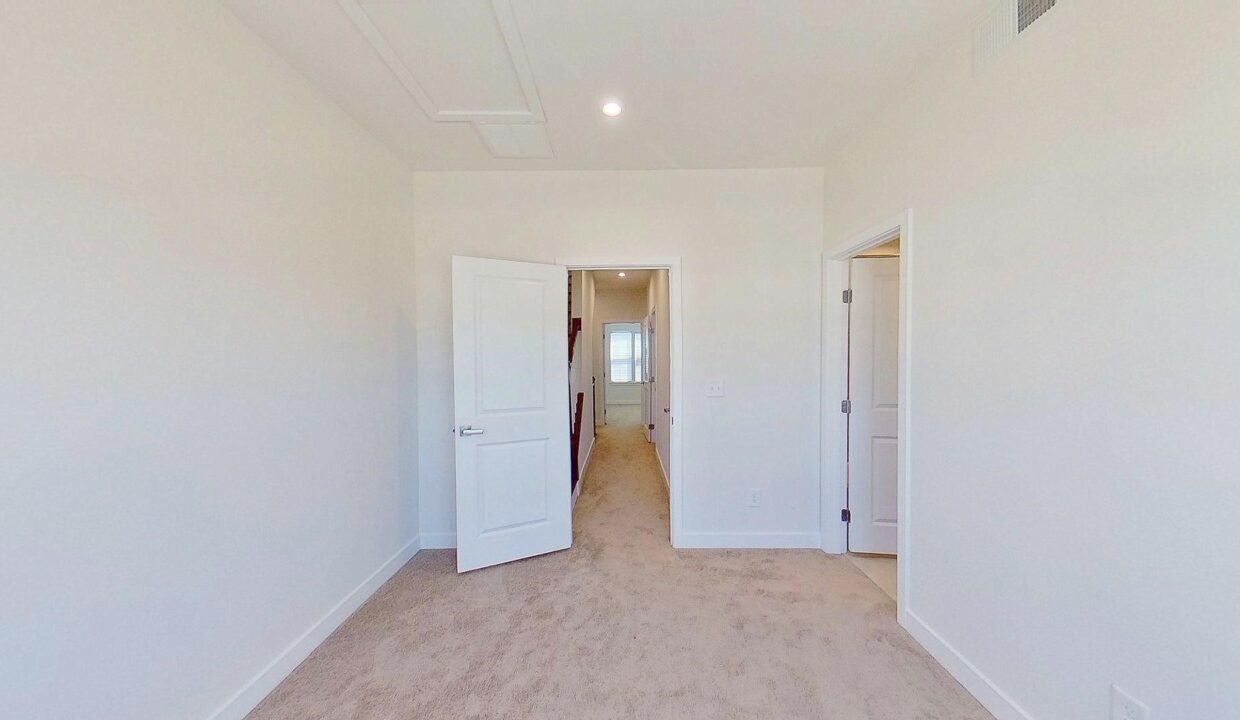 3645-S-Tryon-St-Charlotte-NC-28217-47