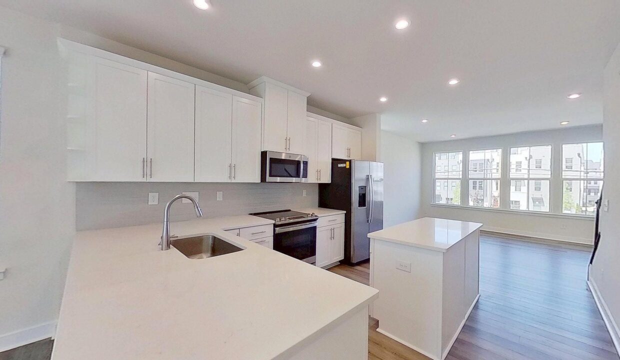 3645-S-Tryon-St-Charlotte-NC-28217-6