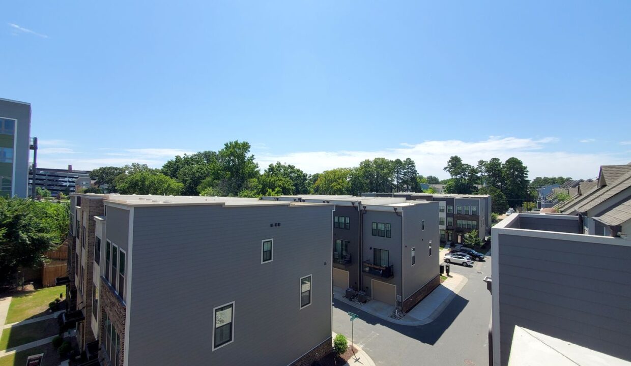 3645-S-Tryon-St-Charlotte-NC-28217-7