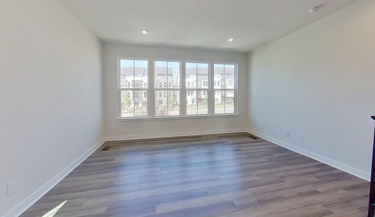 3645-S-Tryon-St-Charlotte-NC-28217-8
