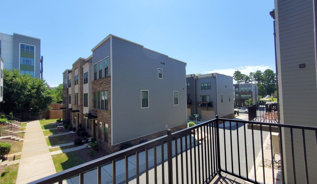 3645-S-Tryon-St-Charlotte-NC-28217-9