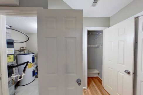 4233-Baylor-St-Greensboro-NC-27455-19