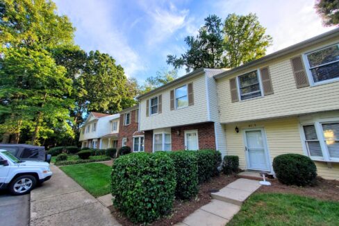 4233-Baylor-St-Greensboro-NC-27455-9