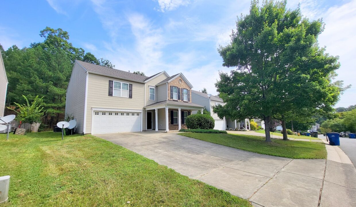 4435-Stonewall-Dr-Raleigh-NC-27604-18
