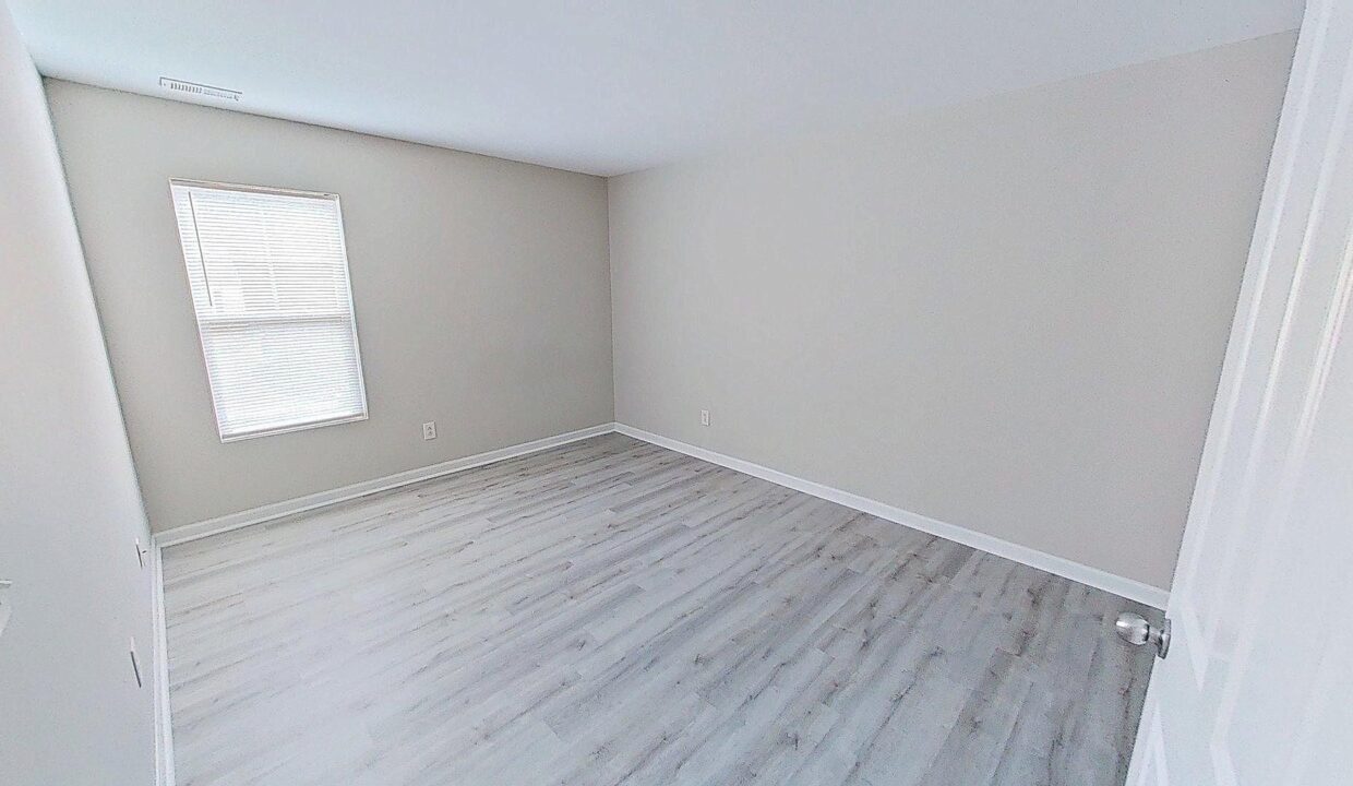 4435-Stonewall-Dr-Raleigh-NC-27604-28