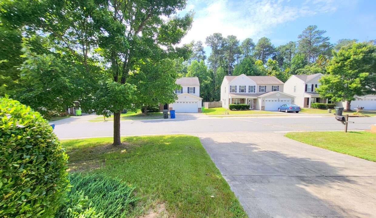 4435-Stonewall-Dr-Raleigh-NC-27604-4